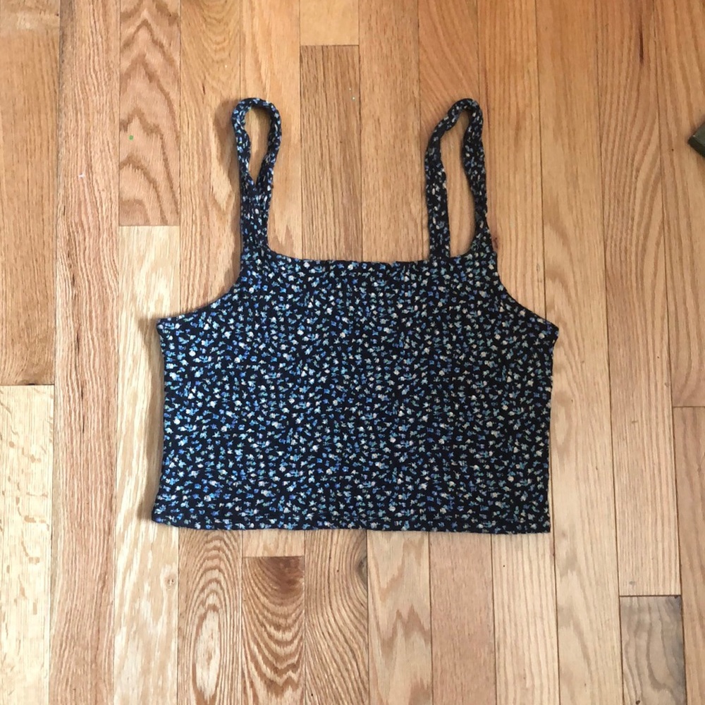 American Eagle tank top, says size medium but would fit a Large